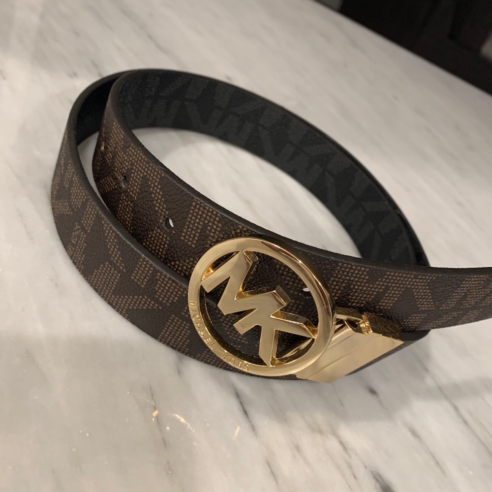Micheal Kors Signature Reversible Belt